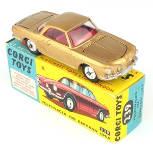 Corgi 239 vw karmann ghia x23