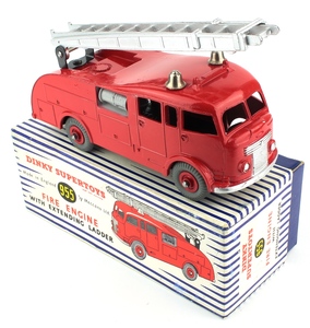 Dinky 955 fire engine x99