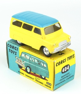 Corgi 404 bedford dormobile x332