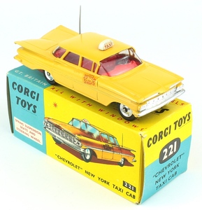 Corgi 221 chevroet new york taxi x415