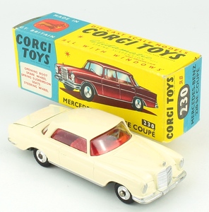 Corgi 230 mercedes 220se yy54