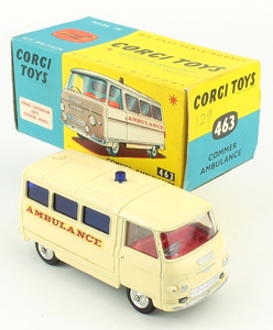 Corgi 463 commer ambulance yy226