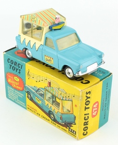 Corgi 474 wall's ice cream van yy370