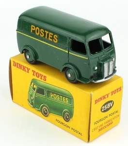 French dinky 25bv peugeot van postes yy381