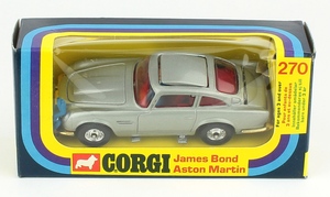 Corgi 270 james bond aston martin yy423