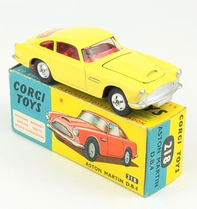 Corgi 218 aston martin yy542