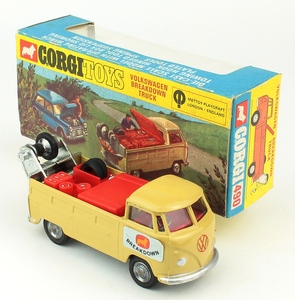 Corgi 490 vw breakdown truck yy587