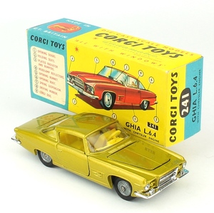 Corgi toys 241 ghia yy638