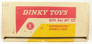 Dinky toys gift set  no. 121  goodwood sports cars yy725
