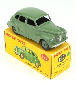 Dinky toys 152 austin devon saloon yy876