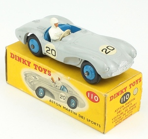 Dinky toys 110 aston martin db3 yy921