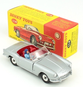 Dinky toys 114 triumph spitfire zz18