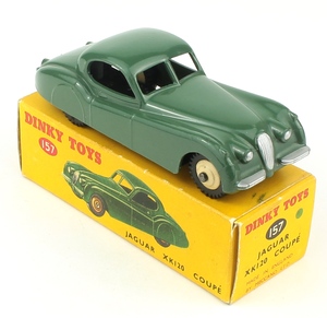 Dinky toys 157 jaguar xk120 coupe zz120