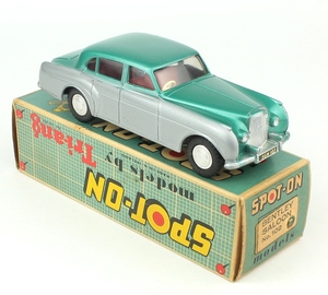 Spot on models 102 bentley saloon zz181