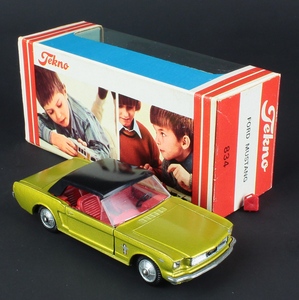 Tekno models 834 ford mustang zz254