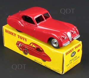 Dinky toys 157 jaguar xk120 zz404