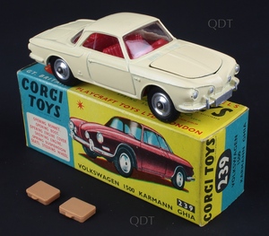 Corgi toys 239 volkswagen karmann ghia zz426