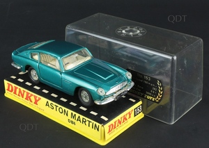 Dinky toys 153 asto martin db6 zz441