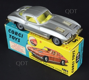 Corgi toys 310 chevrolet corvette stingray gold zz511a