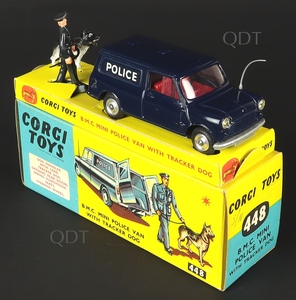 Corgi toys 448 mini police van tracker dog zz533