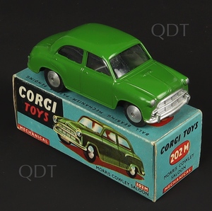 Corgi toys 202m morris cowley saloon zz577