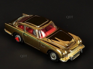 Corgi toys 270 james bond gold plated aston martin zz144