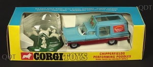 Corgi toys 511 chipperfields poodle truck zz701