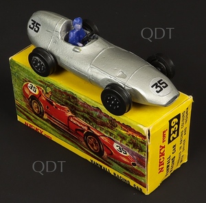 Nicky dinky toys 239 vanwall racer zz875