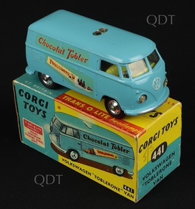 Corgi toys 441 volkswagen toblerone van m296