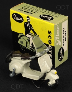 Tekno models 442 vespa scooter solo w201