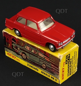 Nicky dinky toys 054 standard herald mk ii aa173