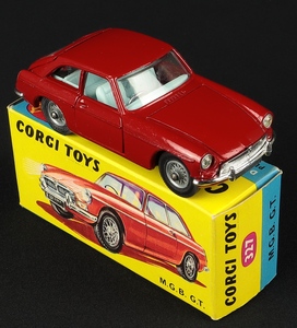 Corgi toys 327 mgb gt aa311