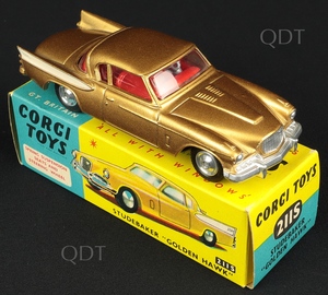 Corgi toys 211s studebaker golden hawk aa448