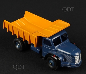 French dinky toys berliet dump truck c335