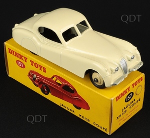 Dinky toys 158 jaguar xk120 coupe aa600