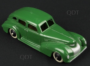 Dinky toys 39e chrysler royal sedan aa668