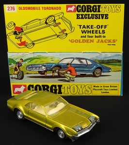 Corgi toys 276 oldsmobile toronado aa699