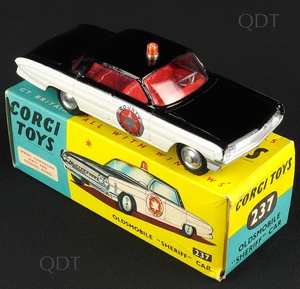 Corgi toys 237 oldsmobile sheriff car aa811