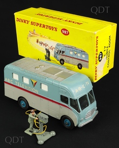 Dinky toys 967 abc tv control room aa880