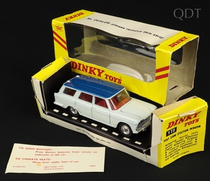 Dinky toys 172 station wagon aa962