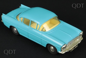 Spot on models 165 vauxhall cresta bb86