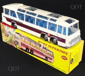 Dinky Supertoys 952 Vega Major Luxury Coach - QDT