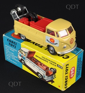 Corgi toys 490 volkswagen breakdown truck bb710