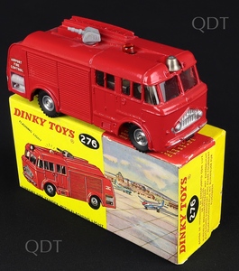 Dinky toys 276 airport fire tender bb586