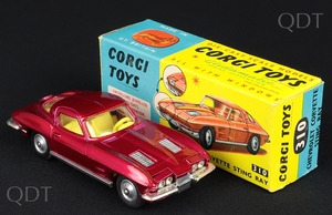 Corgi toys 310 chevrolet corvette sting ray bb883