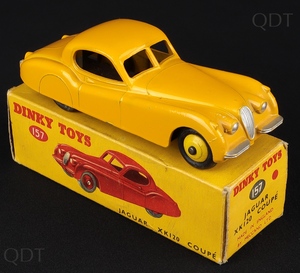 Dinky toys 157 jaguar xk120 coupe cc425