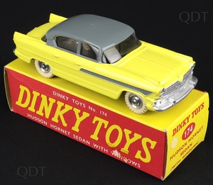Dinky toys 174 hudson hornet sedan cc556