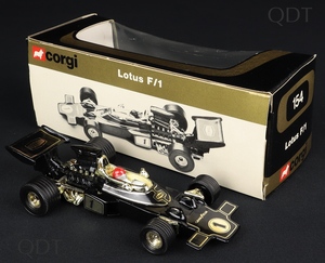 Corgi toys 154 john player special f1 lotus cc615