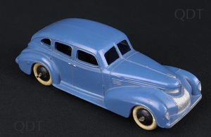 Dinky toys 39e chrysler royal sedan cc656