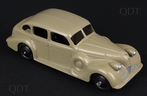 Dinky toys 39d buick cc703